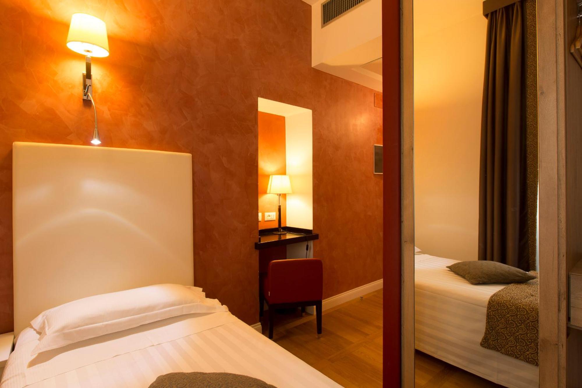 Floris Hotel Rzym Pokój zdjęcie